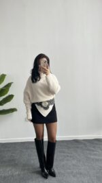 Balıkçı Yaka Asimetrik Model Triko Kazak - Ekru