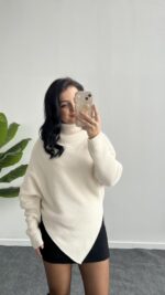 Balıkçı Yaka Asimetrik Model Triko Kazak - Ekru - Görsel 6
