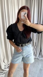 Bebe Yaka Siyah Gömlek