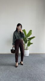 Betty Beli Lastikli Crep Pantolon -Kahverengi