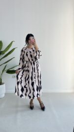 Bolenda Kuşaklı Midi Elbise - Görsel 9