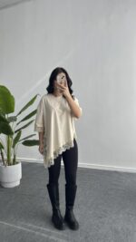 Elly Dantelli Kombine Tişört - Ekru