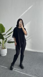 Elly Dantelli Kombine Tişört - Siyah - Görsel 3