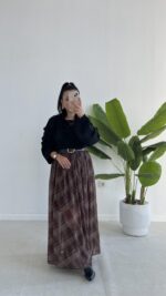 Farey Ekose Desen Şifon Etek - Kahve - Görsel 4