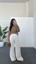 Hira Ajurlu Sakallı Triko Bluz - Camel