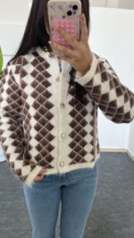 Kardena Baklava Desen Sakallı Hırka - Kahve - Görsel 6