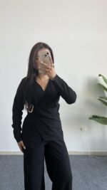 Bonita Kruvaze Yaka Aksesuarlı Takım - Siyah - Görsel 3