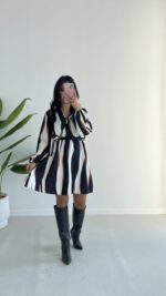 Kruvaze Yakalı Desenli Modal Mini Elbise - Füme