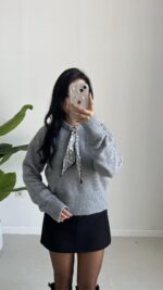 Maysa Fularlı Kazak - Gri - Görsel 2