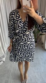 MNG Kruvaze Yaka Elbise - Görsel 4