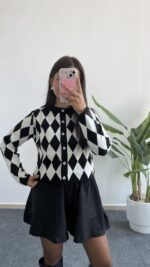 Olippe Baklava Desen Hırka- Siyah - Görsel 2