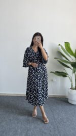 Oria Papatya Desenli Çan Elbise - Lacivert - Görsel 2