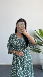 Oria Papatya Desenli Çan Elbise - Yeşil - Görsel 3