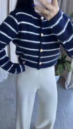 Pomel Sakallı Lacivert Hırka - Görsel 3