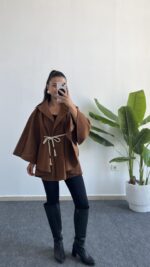 Sandela Kemer Kuşaklı Kaşe Pelerin - Kahve - Görsel 2