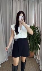 Siyah Kemer Detay Şort Etek