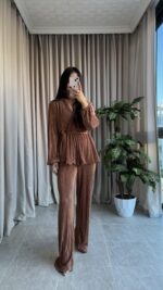 Verona Kruvaze Tarçın Piliseli Takım - Görsel 4