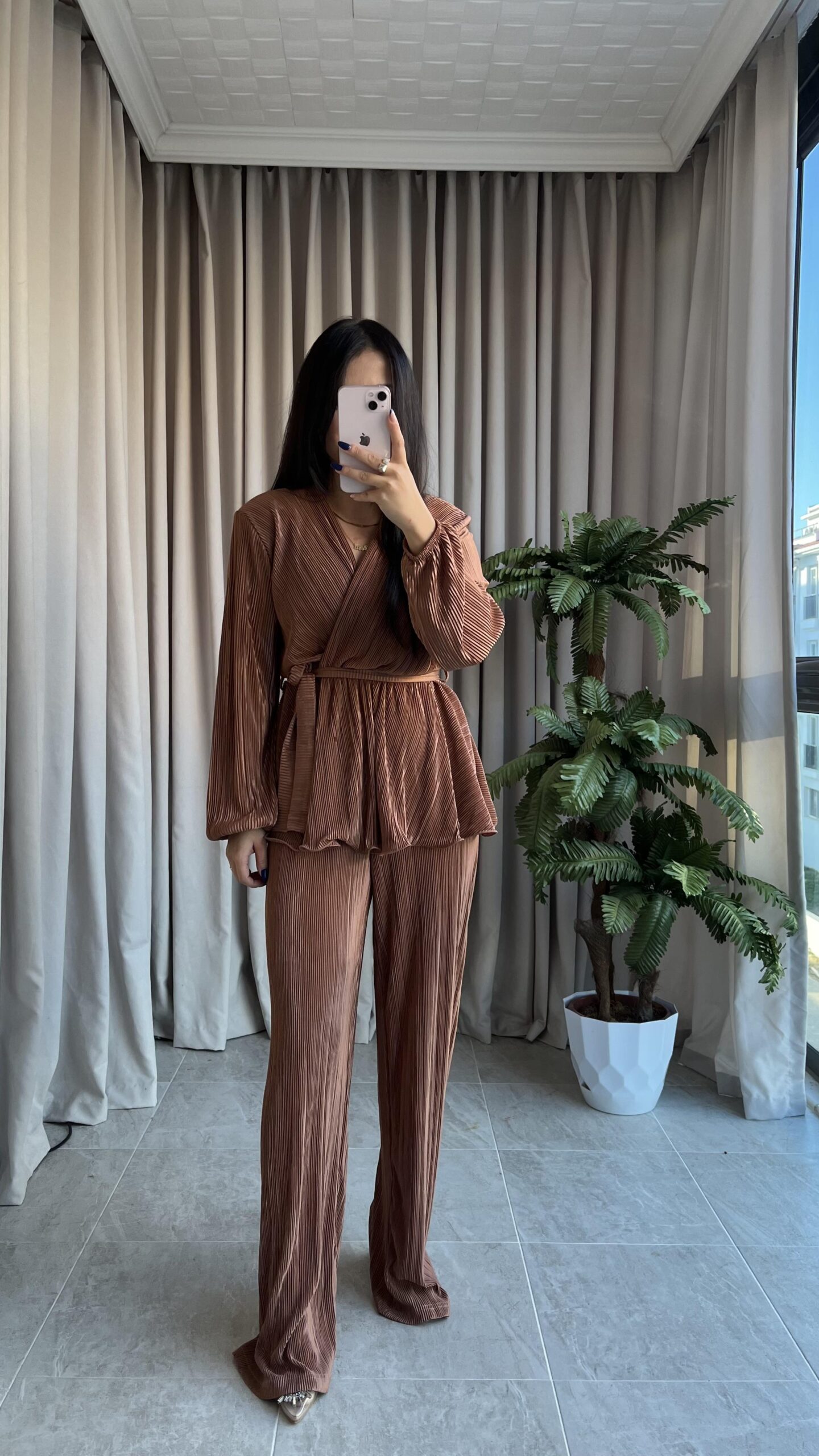 verona-kruvaze-tarcin-piliseli-takim-1-a99f66-scaled-1.jpeg Verona Kruvaze Tarçın Piliseli Takım - Görsel 1