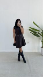 Zincir Aksesuarlı Vatkalı Selanik Elbise - Kahve - Görsel 6