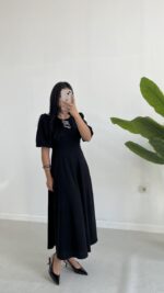 Çıkartılabilir Fiyonk Aksesuarlı Midi Elbise - Siyah - Görsel 4