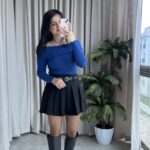 Evia Kaşkorse Madonna Yaka Bluz Mavi