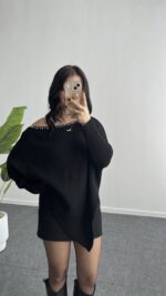 Lisa Yakası Taşlı Asimetrik Triko Bluz - Siyah - Görsel 4