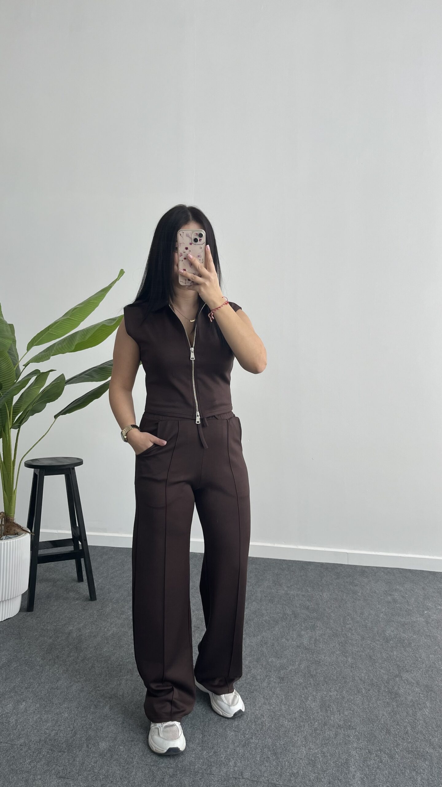 img_8928-scaled-1-1.jpeg Tiffany Modal Takım - Kahve - Görsel 1