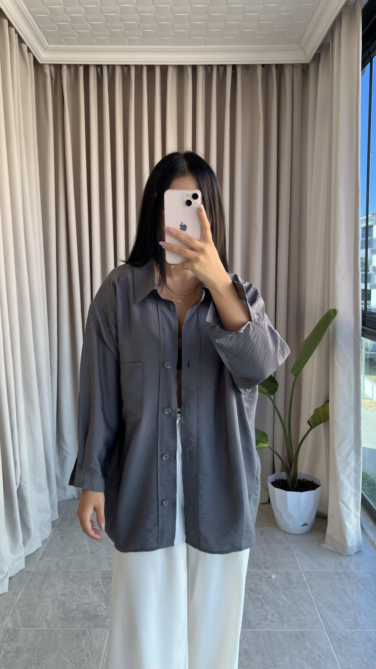 gri-oversize-bambu-gomlek-157-7-215d-scaled-1.jpeg Gri Oversize Bambu Gömlek - Görsel 1